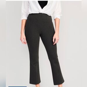NWOT Old Navy gray pants size medium